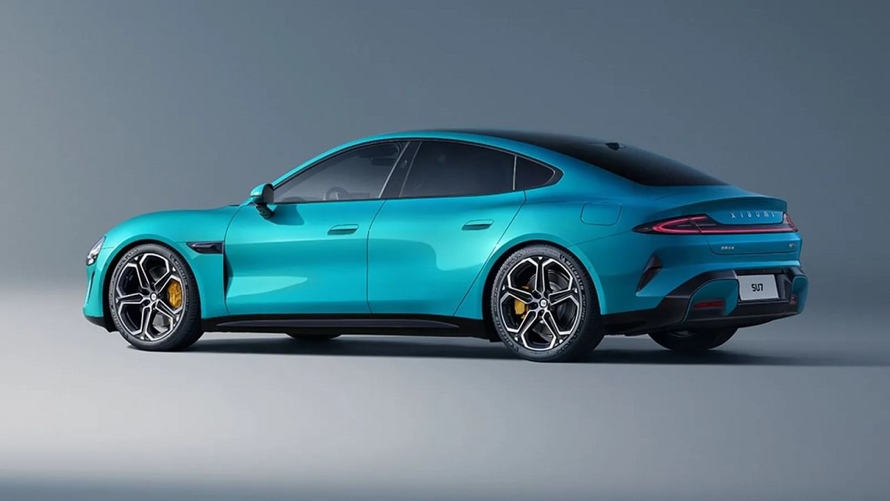 Xiaomi SU7 Electric Car: జియోమీ మొట్టమొదటి ఎలక్ట్రిక్ కార్ ఇదే.. టార్గెట్ మాత్రం ఫిక్స్.. తగ్గేదేలే..