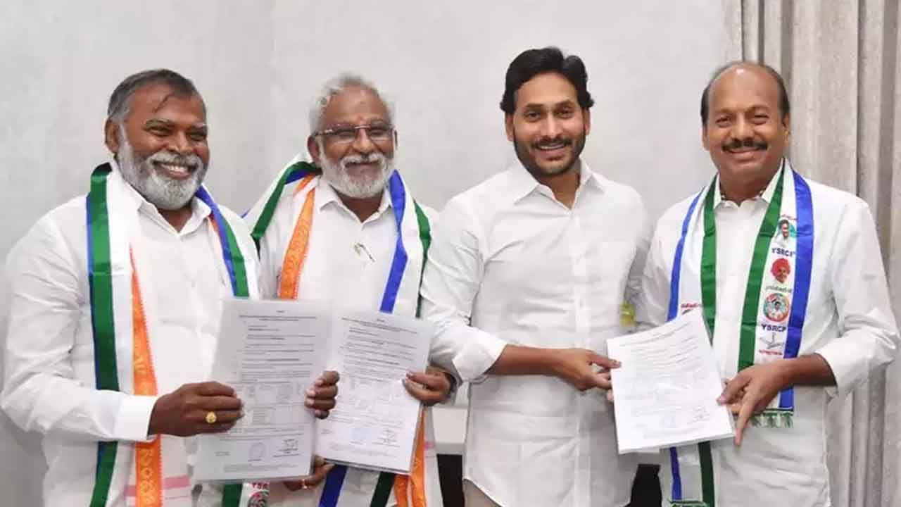 AP Rajya Sabha: రాజ్యసభకు ముగ్గురు వైసీపీ అభ్యర్థుల నామినేషన్.. ఒకరికి ఏకంగా రూ.475 కోట్ల ఆస్తులు!