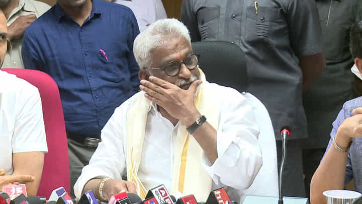 YV Subba Reddy: ఏపీ రాజధానిపై వైవీ సుబ్బారెడ్డి సంచలన వ్యాఖ్యలు.. YV Subba Reddy: ఏపీ రాజధానిపై వైవీ సుబ్బారెడ్డి సంచలన వ్యాఖ్యలు..