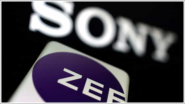 Zee Shares: రూ.2000 కోట్ల అవకతవకలు.. జీకి భారీ షాక్.. షేర్లు ఢమాల్!