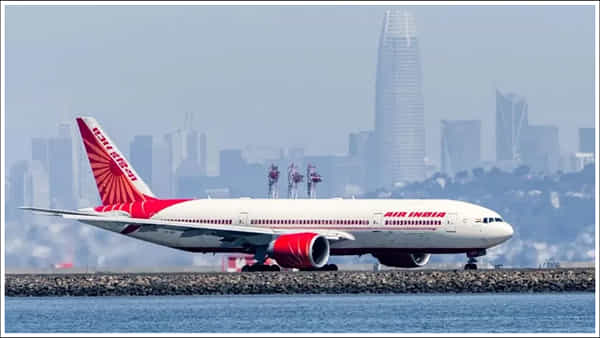 Air India: ఎయిర్ ఇండియాకు షాకిచ్చిన డీజీసీఏ.. రూ.80 లక్షల జరిమానా.. కారణం ఏంటంటే..