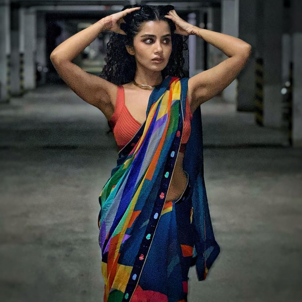 ట్రెండ్ మార్చిన తరువాత వరుస సక్సెస్‌లతో దూసుకుపోతున్నారు ఈ క్రేజీ బ్యూటీ. రౌడీ బాయ్స్‌, కార్తికేయ 2, 18 పేజెస్‌ సినిమాలతో మంచి సక్సెస్‌లు అందుకున్నారు.