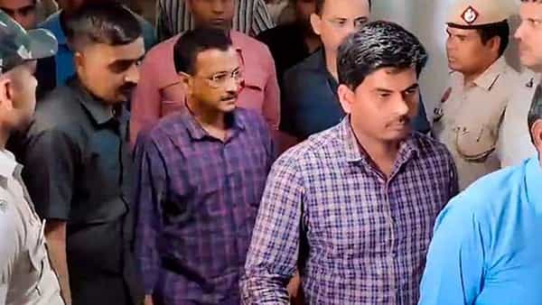 Delhi Liqour Scam: మద్యం కుంభకోణం కేసులో ఢిల్లీ సీఎంకు షాక్.. 6 రోజుల ఈడీ కస్టడీకి కేజ్రీవాల్!