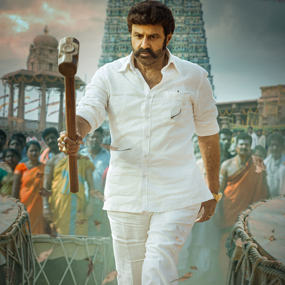 ప్రస్తుతం NBK 109తో బిజీగా ఉన్నారు బాలయ్య. బాబీ ఈ సినిమాను తెరకెక్కిస్తున్నారు. దీనిపై కూడా అంచనాలు నెక్ట్స్ లెవల్‌లో ఉన్నాయి. వరస విజయాలు వస్తున్నపుడే పాన్ ఇండియన్ సినిమా చేయాలని చూస్తున్నారు బాలయ్య. అయితే దానికింకా టైమ్ ఉందనుకున్నారు ఫ్యాన్స్.