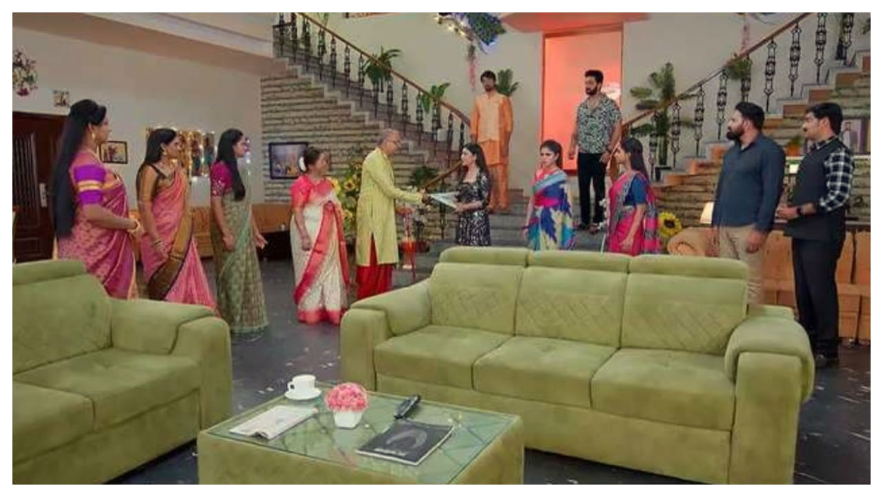 Brahmamudi, March 9th episode: స్వప్నకు ఆస్తి రాసిచ్చిన తాతయ్య.. రచ్చ చేసిన అనామిక!