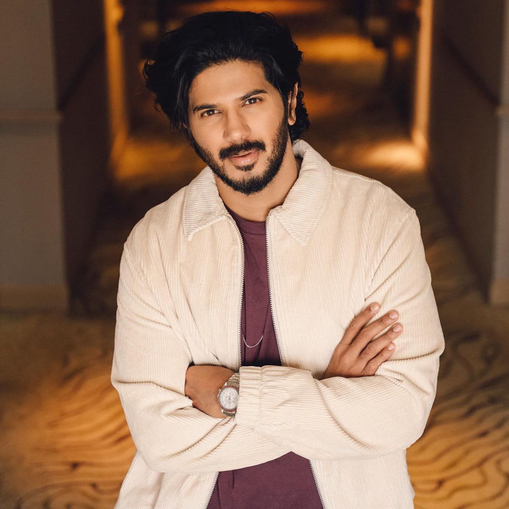 సొంత ఇండస్ట్రీని వదిలేసి.. పక్క ఇండస్ట్రీలపై ఎక్కువగా ఫోకస్ చేస్తున్నారు ఈ హీరో. కెరీర్ మొదట్లో వరసగా మలయాళంలోనే నటించిన ఈయన.. కొన్నేళ్లుగా తెలుగు ఇండస్ట్రీపై స్పెషల్ ఫోకస్ చేసారు.