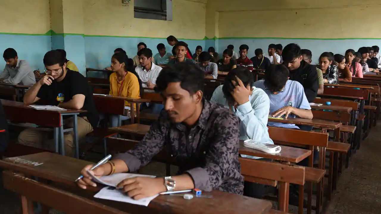 APPSC Exam Dates: మార్చిలో జరిగే ముఖ్యమైన పరీక్షల తేదీలివే.. ఏ పరీక్ష ఏయే తేదీల్లో జరుగుతుందంటే