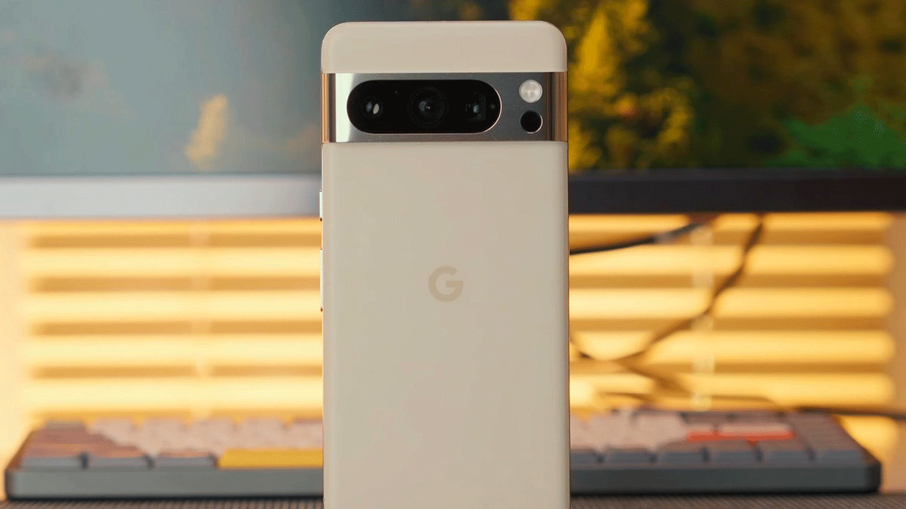 Google Pixel 8a: గూగుల్‌ పిక్సెల్‌ 8ఏ పేరుతో కొత్త ఫోన్‌ను తీసుకొస్తోంది. ఈ ఫోన్‌ను మే నెలలో లాంచ్‌ చేయనున్నారు. ఇందులో గూగుల్‌ ఏఐ ఫీచర్లను అందించనున్నారు. మోస్ట్‌ అవెయిటెడ్ స్మార్ట్ ఫోన్స్‌లో ఇదీ ఒకటి. 