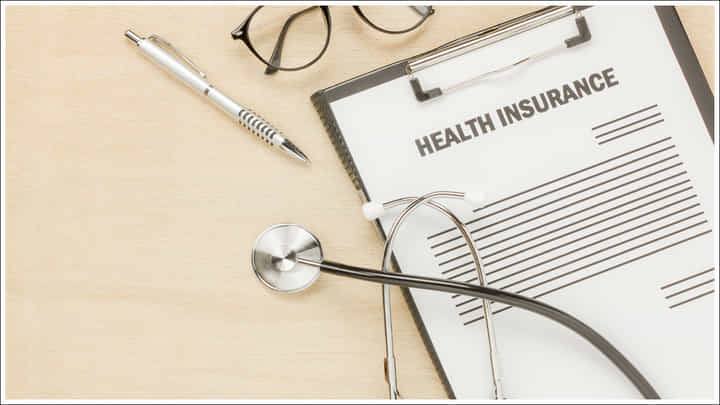Health Policy: హెల్త్ పాలసీని తీసుకుంటున్నారా? ఇలా చేయండి మీ జేబుపై భారం పడదు! Health Policy: హెల్త్ పాలసీని తీసుకుంటున్నారా? ఇలా చేయండి మీ జేబుపై భారం పడదు!