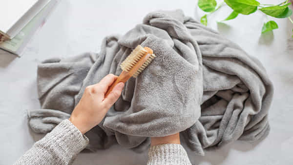 Cleaning Tips: బరువైన దుప్పట్లు నీళ్లు లేకుండా ఇంట్లోనే వాష్ చేసుకోవచ్చు..! ఎంత మురికిగా ఉన్నా నిమిషాల్లో మెరుపు ఖాయం..?