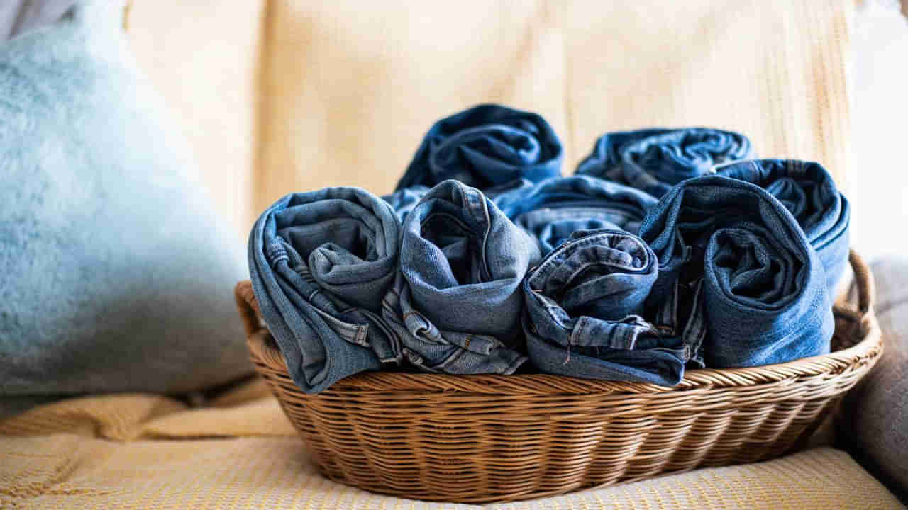 How to wash jeans: జీన్స్‌ ప్యాంట్లు ఎలా ఉతుకుతున్నారు? పొరపాటున కూడా ఇలా చేయకండి.. త్వరగా పాడైపోతాయ్‌