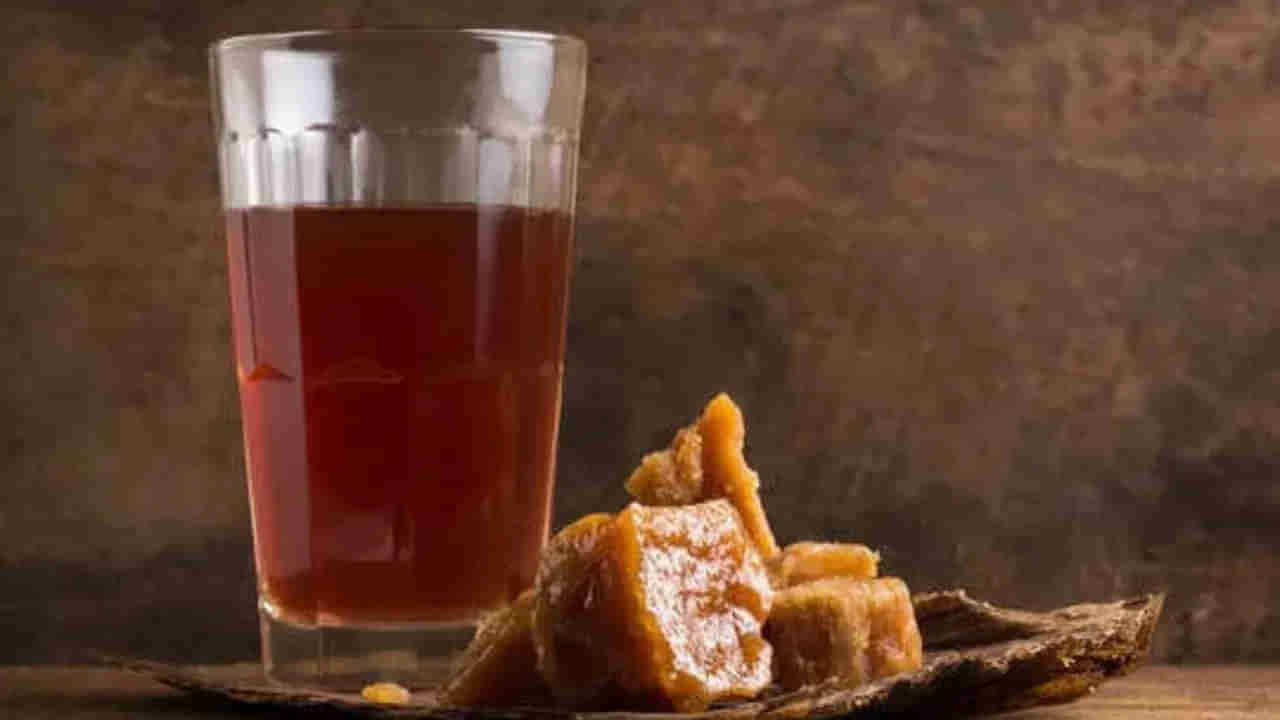 Jaggery: వేసవిలో బెల్లం తింటే మీ శరీరంలో ఏమవుతుందో తెలుసా? నిపుణులు ఏం చెబుతున్నారంటే..