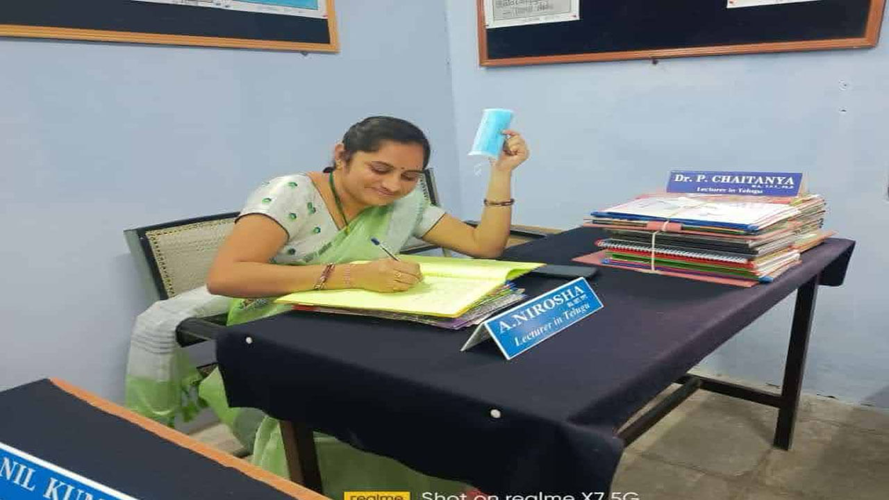 Inspiring Woman: సంకల్పం ముందు సమస్యలన్నీ చిన్నవే.. ఒక్కేసారి మూడు ఉద్యోగాలతో గృహిణి హ్యాట్రిక్!