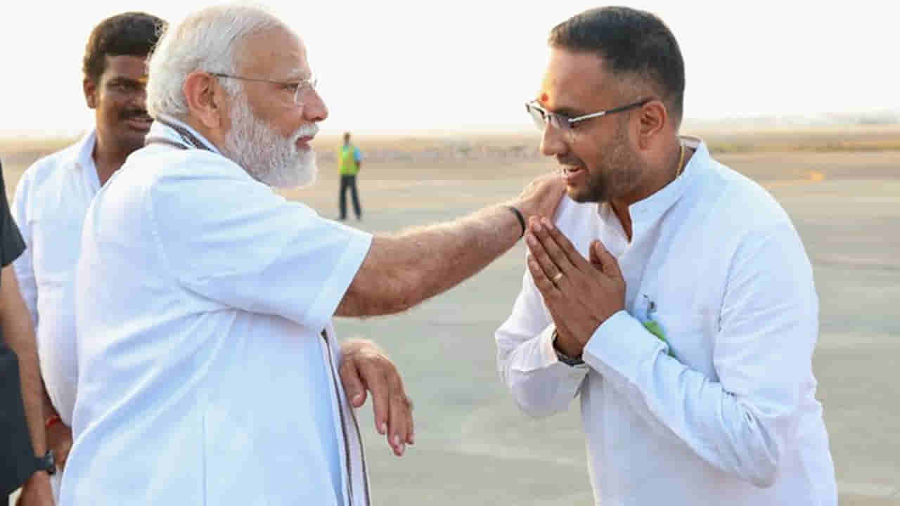 PM Modi: నువ్వు ఇక్కడికి రావాల్సి ఉండేది కాదు.. కార్యకర్తతో మోదీ ఇంట్రెస్టింగ్ సంభాషణ