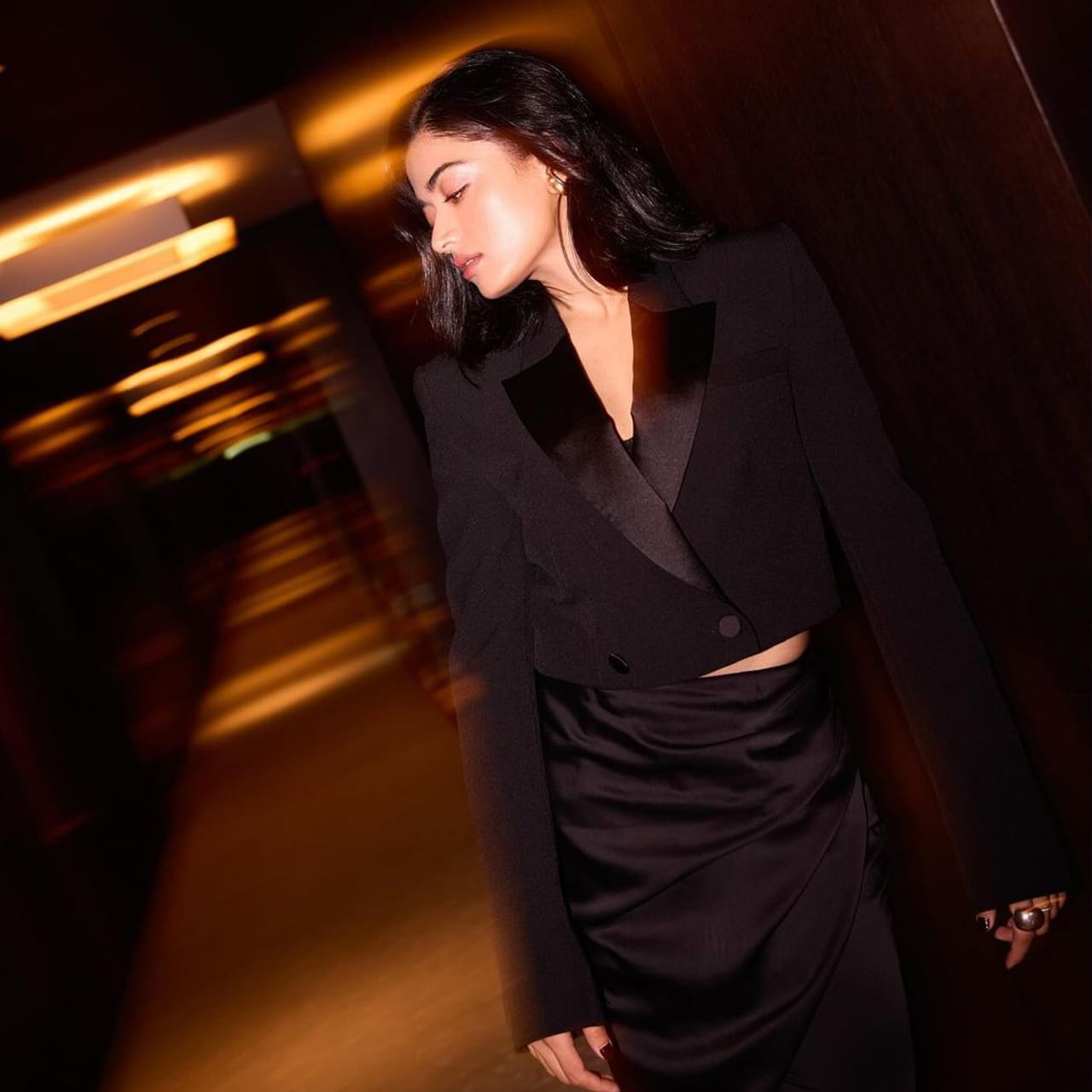 కాస్త ఏజ్ వచ్చాక అమ్మాయిని అడిగే మొదటి ప్రశ్న నీ పెళ్లెప్పుడు.. తర్వాత ప్రశ్న కాబోయే వాడు ఎలా ఉండాలి..? హీరోయిన్లు కూడా అమ్మాయిలే కదా.. అందుకే వాళ్లకు కూడా ఇలాంటి ప్రశ్నలే ఎదురవుతున్నాయి.