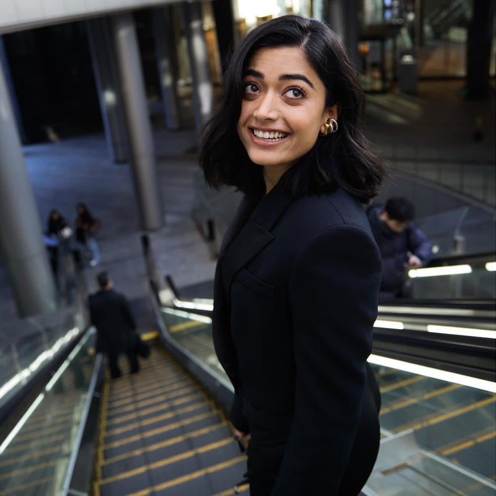 తాజాగా రష్మిక మందన్న ఈ ప్రశ్నకు సమాధానమిచ్చారు. మరి ఆమెకు కాబోయే వాడు ఎలా ఉండాలి..? హస్బెండ్ క్వాలిటీస్ ఏంటి..? అసలే ఈ మధ్య వరసగా హీరోయిన్స్ అంతా పెళ్లి పీటలెక్కుతున్నారు.