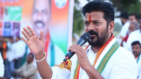 Telangana: త్రిశూల వ్యూహంతో దూసుకెళ్తున్న సీఎం రేవంత్.. టార్గెట్ కేసీఆర్ అండ్ ఫ్యామిలీగా..