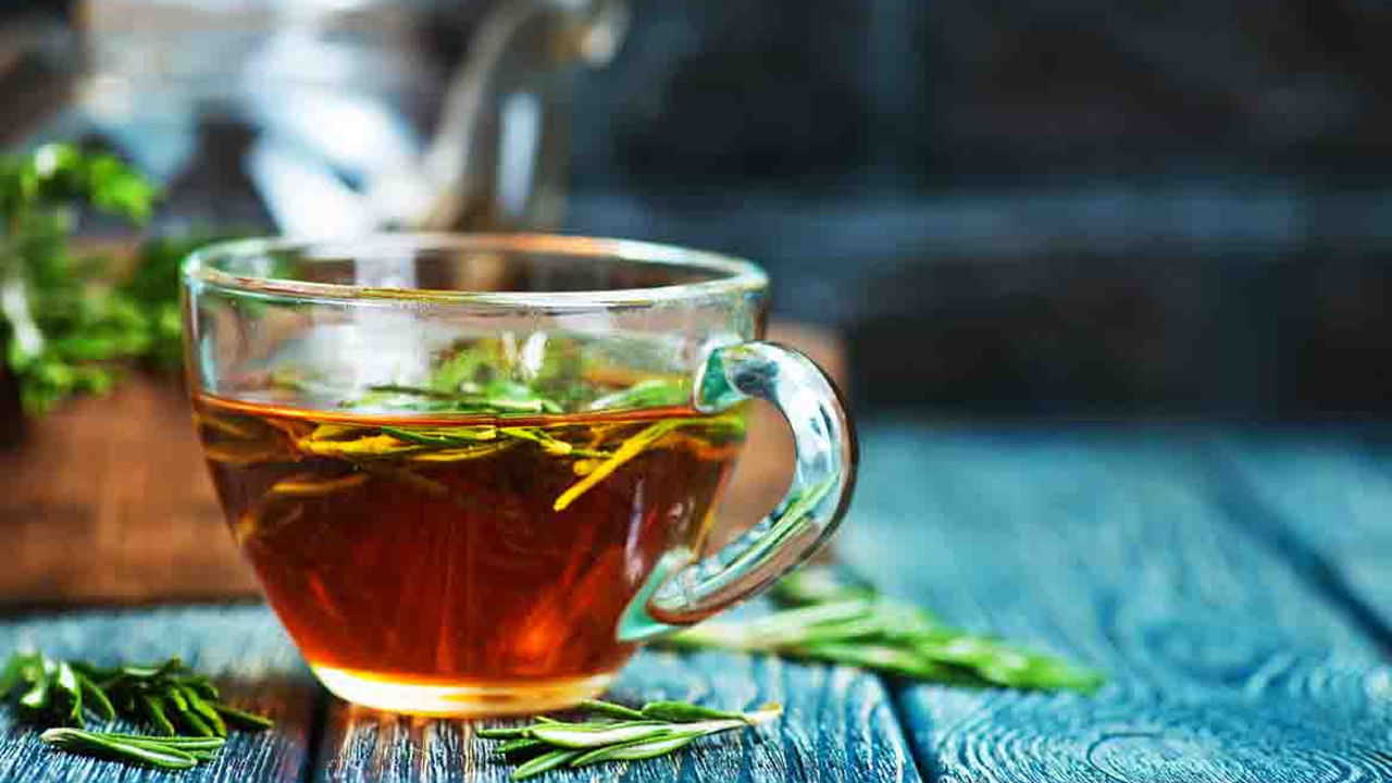 Rosemary Tea: మీరు తాగే టీ, కాఫీ కంటే 1000 రెట్ల బెస్ట్ చాయ్‌..! నిజంగా అమృతమే.. రోజూ ఉదయం ఖాళీకడుపుతో తాగండి!