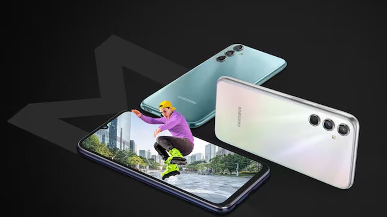 Samsung Galaxy M34: రూ. 20వేల లోపు మంచి కెమెరాతో అందుబాటులో ఉన్న ఫోన్స్‌లో సామ్‌సంగ్‌ గ్యాలక్సీ ఎమ్‌34 ఒకటి. ఈ స్మార్ట్ ఫోన్‌లో 50 మెగాపిక్సెల్‌తో కూడిన రెయిర్‌ కెమెరాను అందించారు. 