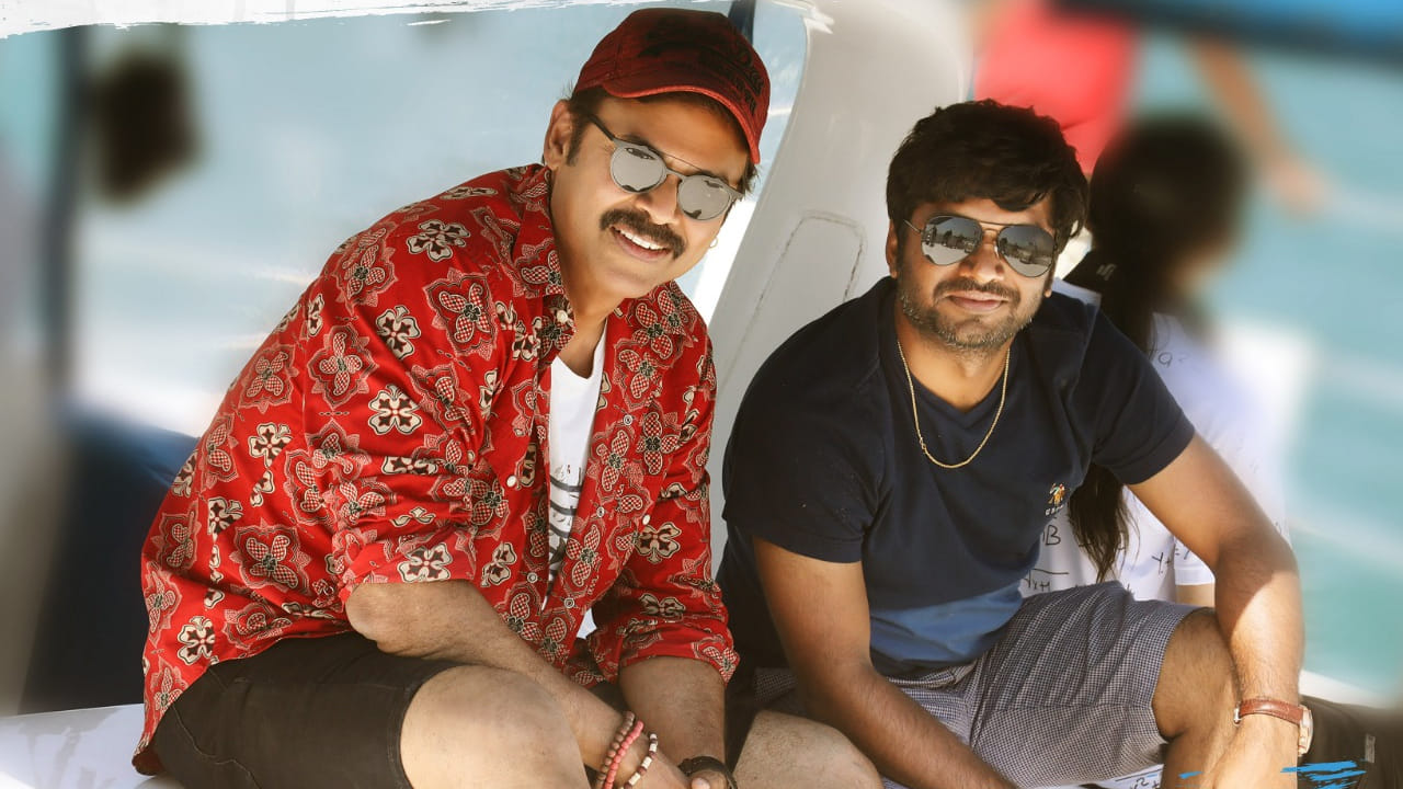 మరోవైపు వెంకటేష్, అనిల్ రావిపూడి సినిమాకు సంక్రాంతికి కలుద్దాం అనే టైటిలే ఫిక్స్ చేసారు. అనిల్ రావిపూడికి కూడా సంక్రాంతి సెంటిమెంట్ ఉంది. ఎఫ్ 2, సరిలేరు నీకెవ్వరు అప్పుడొచ్చి దుమ్ము దులిపేసాయి. అందుకే వెంకటేష్ సినిమాను ఎలక్షన్స్ తర్వాత మొదలుపెట్టి.. పండక్కి తీసుకొచ్చే ప్లాన్ చేస్తున్నారు ఈ దర్శకుడు.