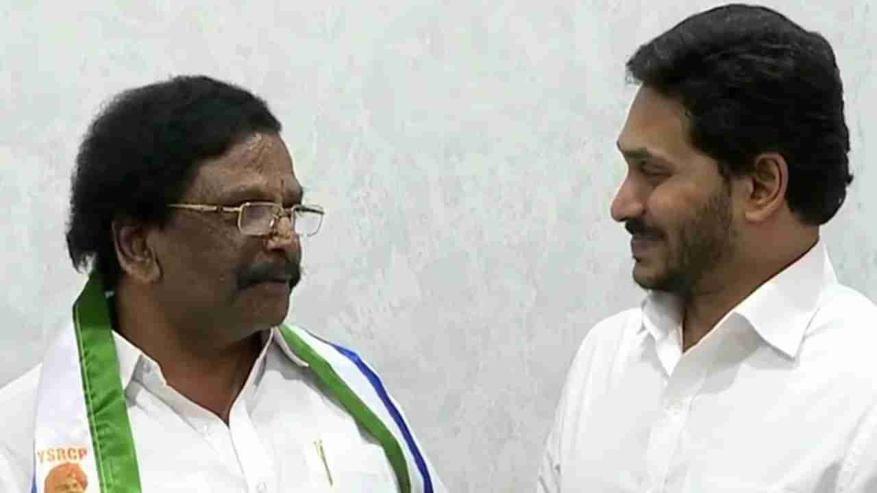 దర్శి టిడిపిలో రోజుకో ట్విస్ట్‌.. అభ్యర్ధి ఎంపికపై వీడని చిక్కుముడి..