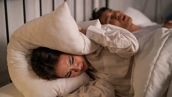 Snoring: బాబోయ్ గురక.. ఇంత డేంజరా..? లైట్ తీసుకుంటే భారీ మూల్యం చెల్లించుకోవాల్సిందే..! తస్మాత్ జాగ్రత్త..