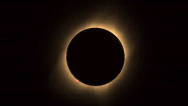 Solar Eclipse 2024: 50 ఏళ్ల తర్వాత ఖగోళంలో అద్భుతం సంపూర్ణ సూర్యగ్రహణం.. మన దేశంలో ఈ దృశ్యం కనిపిస్తుందా..!