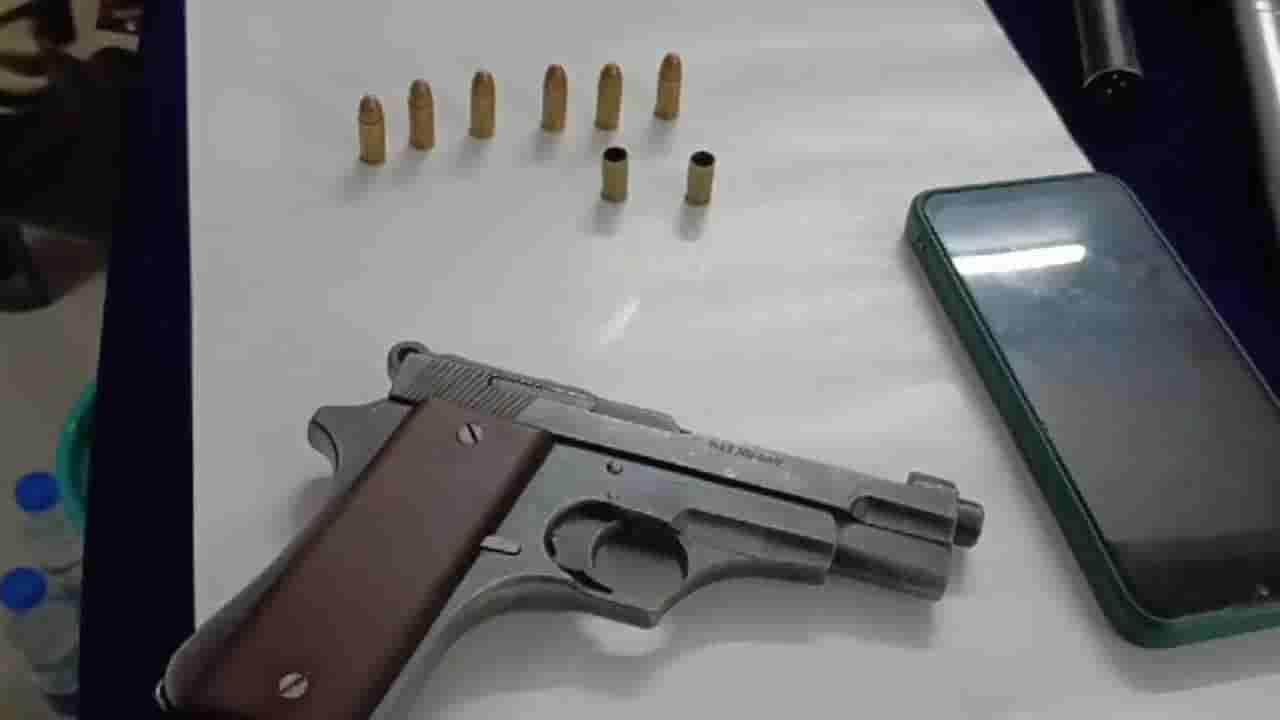 అల్లుడు అడిగింది ఇవ్వనందుకు అత్తమామలపై కాల్పులు..