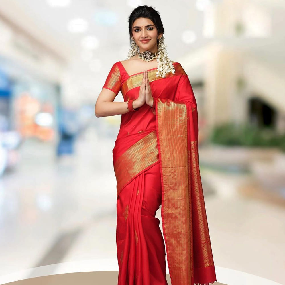 అందుకే మంచి ఆఫర్స్ వచ్చేవరకు వేచి చూద్దామని ఫిక్సైపోయారు శ్రీలీల. అందుకే ఈ మధ్య కొన్ని ఆఫర్స్ రిజెక్ట్ చేసారు ఈ బ్యూటీ. మొత్తానికి శ్రీలీలకు మళ్లీ మంచి రోజులు ఎప్పుడొస్తాయో చూడాలి.