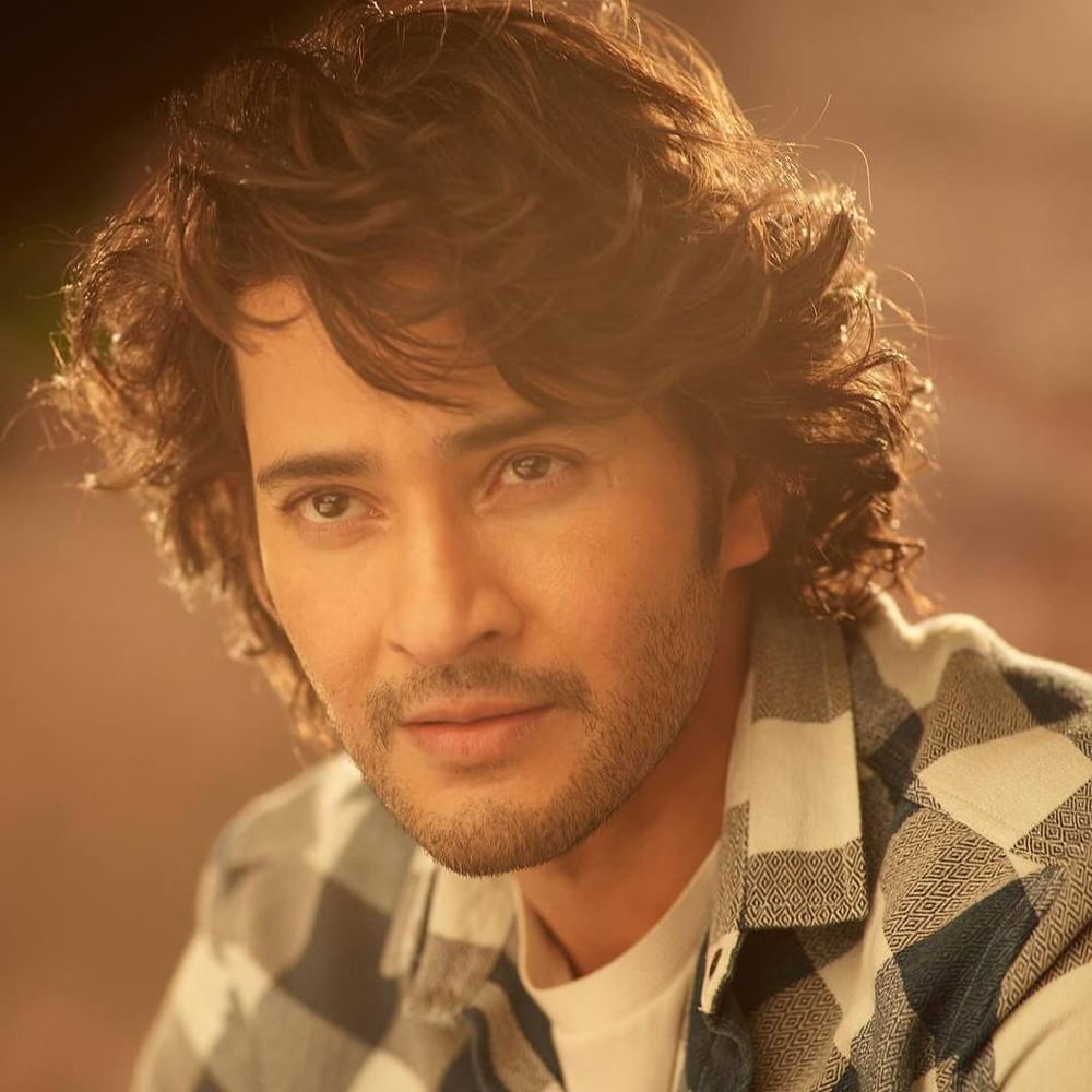 పోనీలే.. ఇవాలో రేపో సినిమాను మొదలు పెడతారేమో అనుకుంటే.. అది కూడా అయ్యేలా కనిపించట్లేదిప్పుడు. రాజమౌళి చెప్పేదాన్ని బట్టి చూస్తే మహేష్ సినిమా మొదలవ్వడానికి చాలా టైమ్ పట్టేలా ఉంది. తాజాగా SSMB29 అప్డేట్ ఇచ్చారు జక్కన్న. ప్రస్తుతం ఈయన జపాన్లో ఉన్నారు.