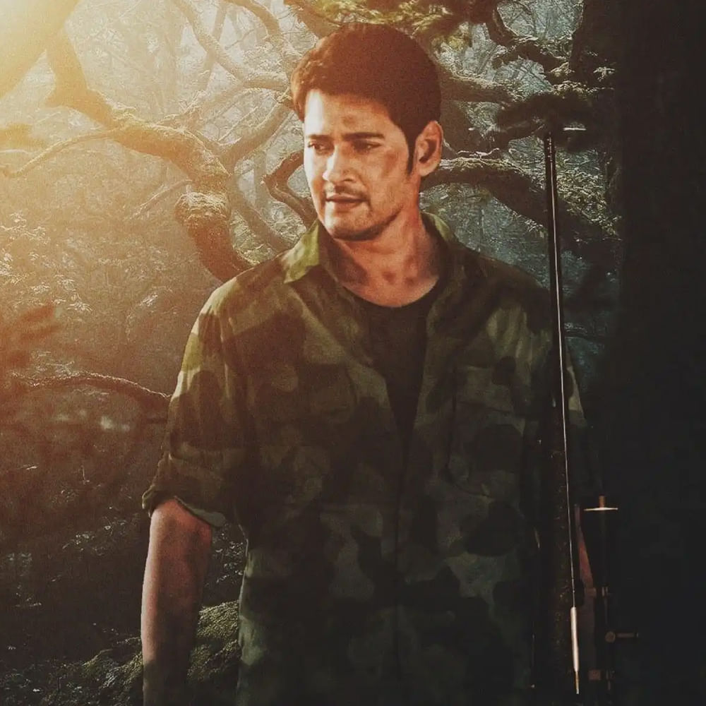 SSMB29పై చాలా వార్తలైతే వినిపిస్తున్నాయి. ఇందులో నాగార్జున కీలక పాత్రలో నటించనుండగా.. హృతిక్ రోషన్ ప్రతినాయకుడిగా కనిపించబోతున్నట్లు తెలుస్తుంది. ప్రపంచాన్ని చుట్టే సాహస యాత్రికుడిగా మహేష్ పాత్ర ఉండబోతుంది.