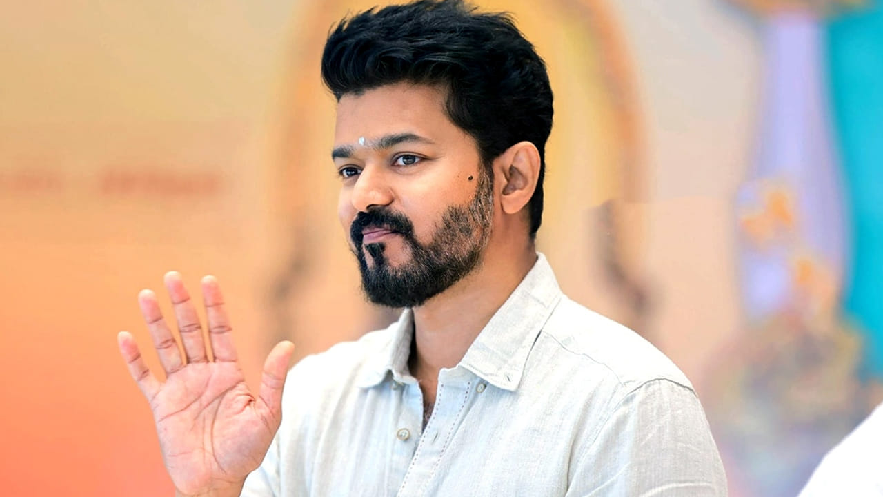 Thalapathy Vijay: కోటిరూపాయలు విరాళం ఇచ్చిన దళపతి విజయ్.. ఎందుకో తెలుసా..