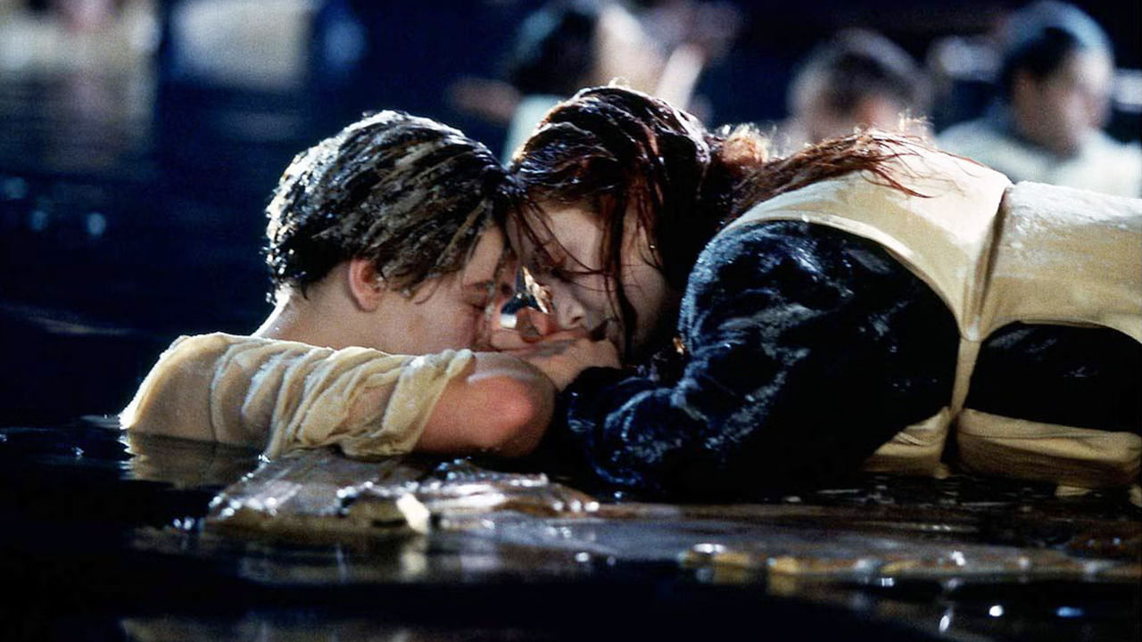 Titanic Movie: ‘టైటానిక్’ సినిమాలో హీరోయిన్ రోజ్ ప్రాణాలను కాపాడిన డోర్ వేలం.. ఎన్ని కోట్లకు అమ్ముడయ్యిందంటే..