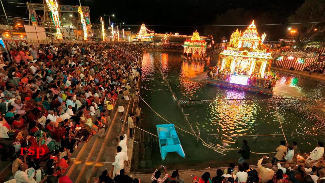 Tirumala: తిరుమలలో కొనసాగుతున్న భక్తుల రద్దీ.. సర్వదర్శనం కోసం ఎన్ని గంటలు పడుతుందంటే
