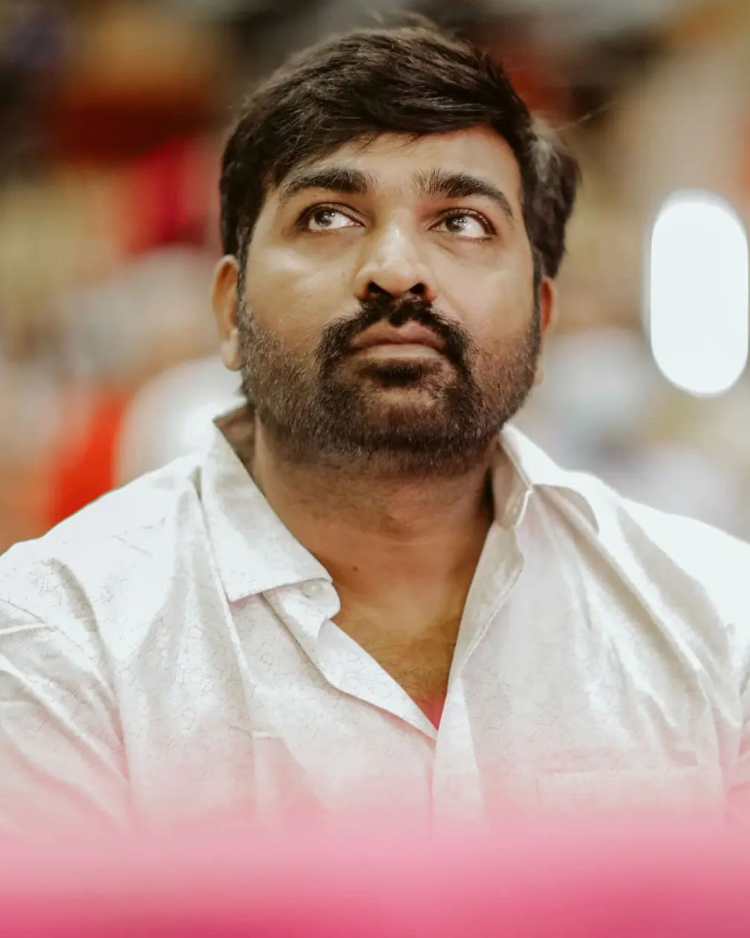 విడుదలై ఫస్ట్ పార్ట్ సంచలన విజయం సాధించింది. అందుకే సీక్వెల్‌ను మరింత భారీగా ప్లాన్ చేస్తున్నారు దర్శకుడు వెట్రిమారన్‌. ముందు అనుకున్న కథకు మార్పులు చేసి విజయ్ సేతుపతి క్యారెక్టర్‌ను పెంచి సీక్వెల్‌ను రూపొందిస్తున్నారు. అందుకే షూటింగ్ ఆలస్యమవుతోందన్నది యూనిట్ సైడ్‌ నుంచి వినిపిస్తున్న వర్షన్‌.