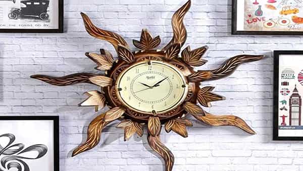 Wall clock: ఇంట్లో గడియారం ఆగిపోతే ఏమవుతుందో తెలుసా..? తప్పక తెలుసుకోవాల్సిన వాస్తు విషయం..!