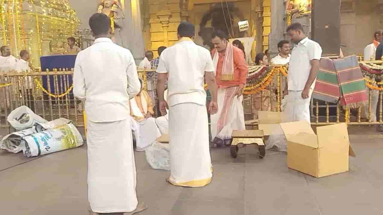 Yadadri: డిప్యూటీ సీఎం భట్టి వివాదంతో కదిలిన యాదగిరి గుట్ట అధికారులు.. పది కొత్త పీటల కొనుగోలు