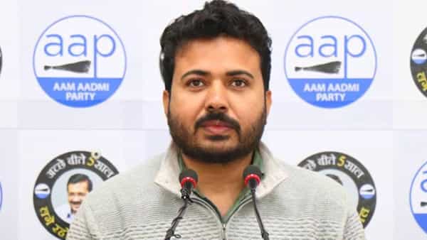 Delhi Liquor Scam Case: మద్యం కుంభకోణంలో మరో షాక్.. ఎమ్మెల్యే దుర్గేష్ పాఠక్కు ఈడీ సమన్లు
