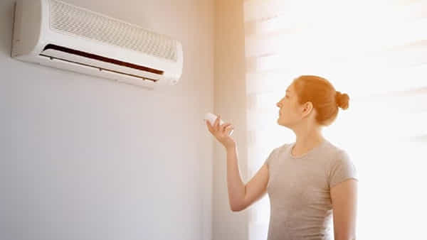 Side Effects of Using More AC: ఏసీలో ఎక్కువ సమయం ఉంటున్నారా..? అయితే జాగ్రత్త.. ఇలాంటి జబ్బులు పొంచివున్నాయ్..