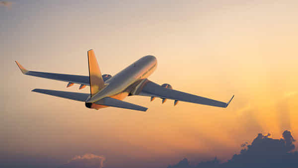 Air Travel: గుడ్న్యూస్.. రూ.349కే విమాన ప్రయాణం.! ఎక్కడికో తెలుసా.?