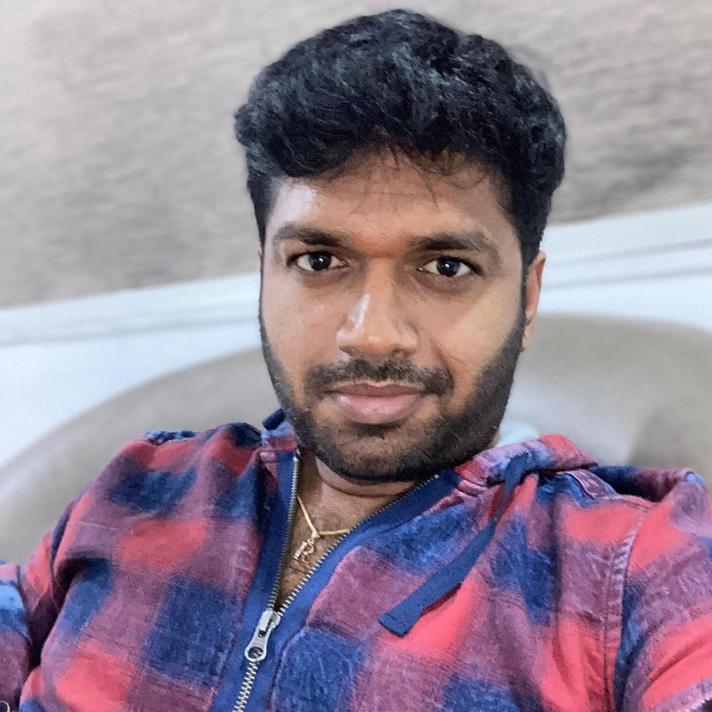 ఫక్తు కమర్షియల్‌ సినిమాల్లో కడుపుబ్బ నవ్వించే కామెడీ కావాలంటే, అనిల్ రావిపూడి సినిమాలు మిస్‌ కావద్దు అని ఆ మధ్య ఓ మాట వైరల్‌ అయింది. ఆయన చేసిన పటాస్‌,  రాజా ది గ్రేట్‌, ఎఫ్‌2... ఇవన్నీ ఆ తరహా సినిమాలే. 
