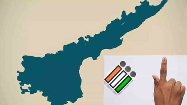 AP News: ఉద్యోగులకు పోస్టల్ బ్యాలెట్కు బదులు.. ఈవీఎం నమూనా పేపర్.. ఈసీ సీరియస్