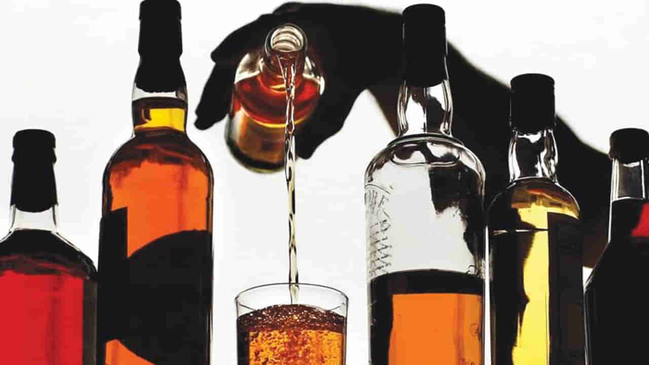 Hyderabad: గల్లీ కో బెల్ట్..! ఎనీ టైం మందు.. ఎలక్షన్ కోడ్ ఉన్నా యథేచ్చగా బెల్ట్ షాపుల నిర్వహణ..