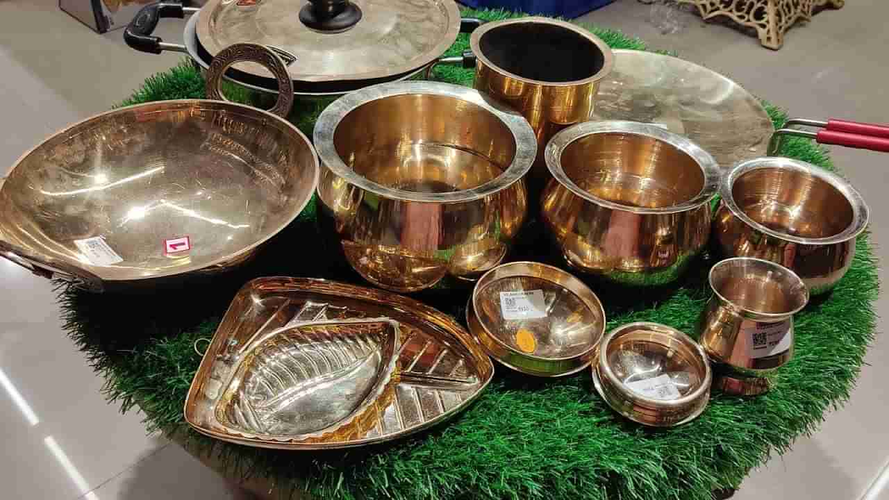 Brass Utensils: ఇత్తడి పాత్రలను కనుక ఇలా శుభ్రం చేస్తే.. తళతళమని మెరిసిపోతాయ్!