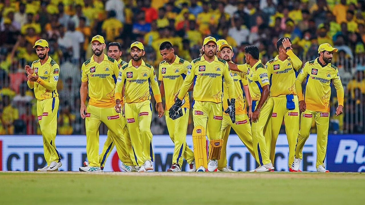 IPL 2024: రూ.14 కోట్లు గుమ్మరిస్తే ఆట 'అంతంతమాత్రమే'.. చెన్నై స్టార్ ఆల్‌రౌండర్‌పై ట్రోల్స్