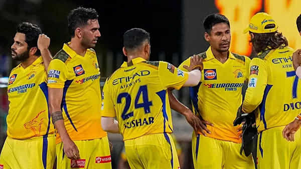 IPL 2024: టీమ్ నుంచి దొబ్బేయ్! 14 కోట్ల ప్లేయర్ను తెగ ట్రోల్ చేస్తోన్న CSK ఫ్యాన్స్.. కారణమిదే