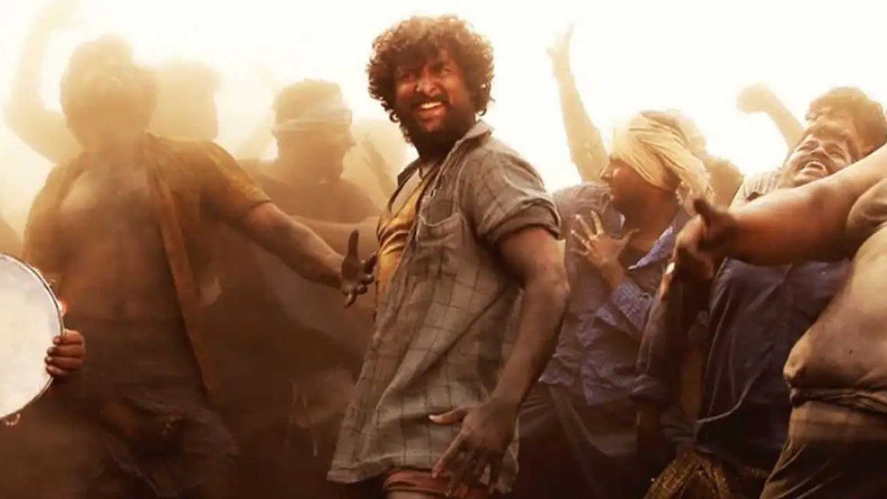 దసరాకు కూడా రిలీజ్కు ముందే ధూమ్ ధామ్ దోస్తాన్ సాంగ్ విడుదల చేసారు. పాన్ ఇండియన్ సినిమా కాబట్టి ప్రమోషన్స్ కూడా అవే ఫాలో అయ్యారు మేకర్స్. ఈ సాంగ్ భారీ వ్యూస్ తో యూట్యూబ్ ను షాక్ చేసింది. ఇప్పటికి ట్రేండింగ్ లో ఉంది.