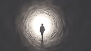 Rumble Strips: రోడ్డుపై వెళ్తున్నప్పుడు వెన్నెముక సమస్య వేధిస్తుందా..? అసలు కారణం తెలిస్తే షాకవుతారు