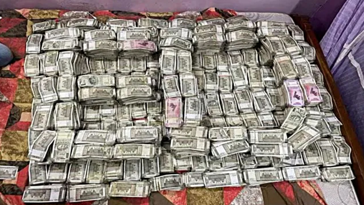 Election Commission: తనిఖీల్లో ఇప్పటివరకు ఎంత నగదు పట్టుబడిందో తెలిస్తే బిత్తరపోతారు