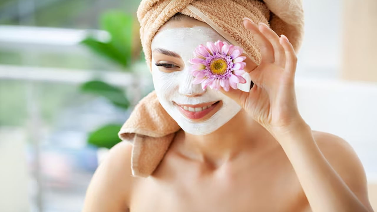 Skin Care Tips: మహిళల కోసం అదిరిపోయే స్కిన్ కేర్ టిప్స్.. 30లలో కూడా మిళమిళలాడే అందం మీ సొంతం..!